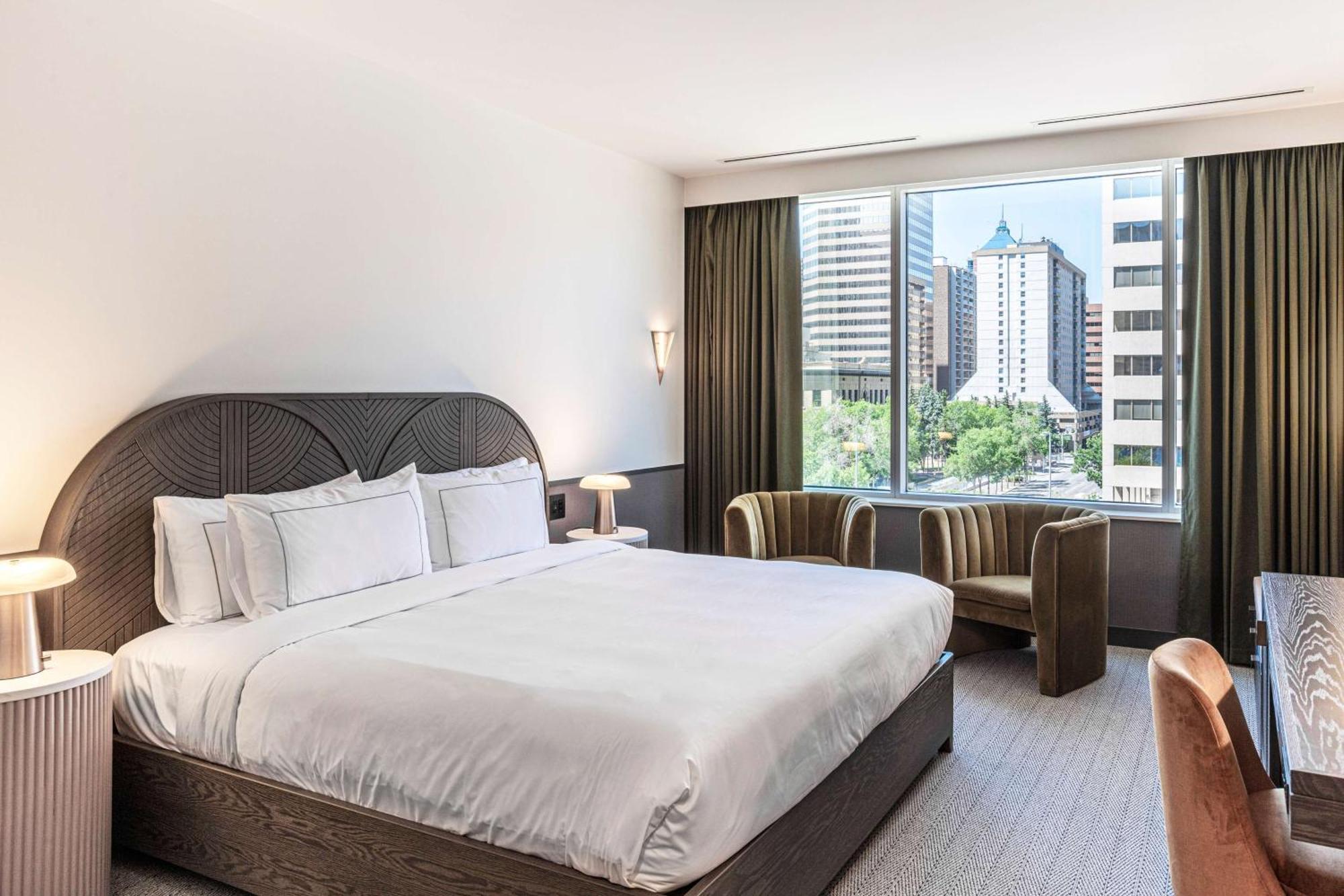 The Westley Calgary Downtown, Tapestry Collection By Hilton Hotel Exterior photo